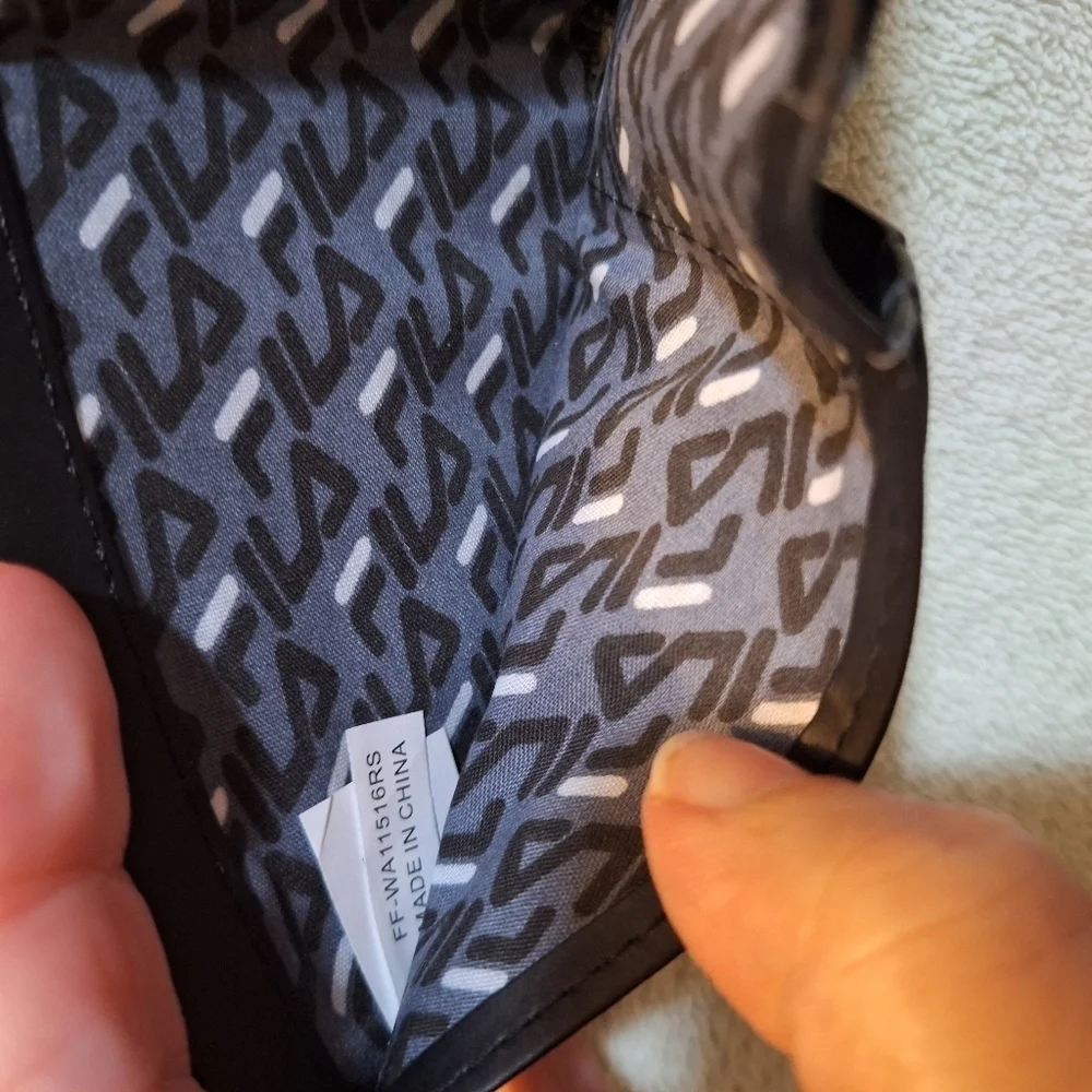 Fila Mens Black Gray Billfold Wallet